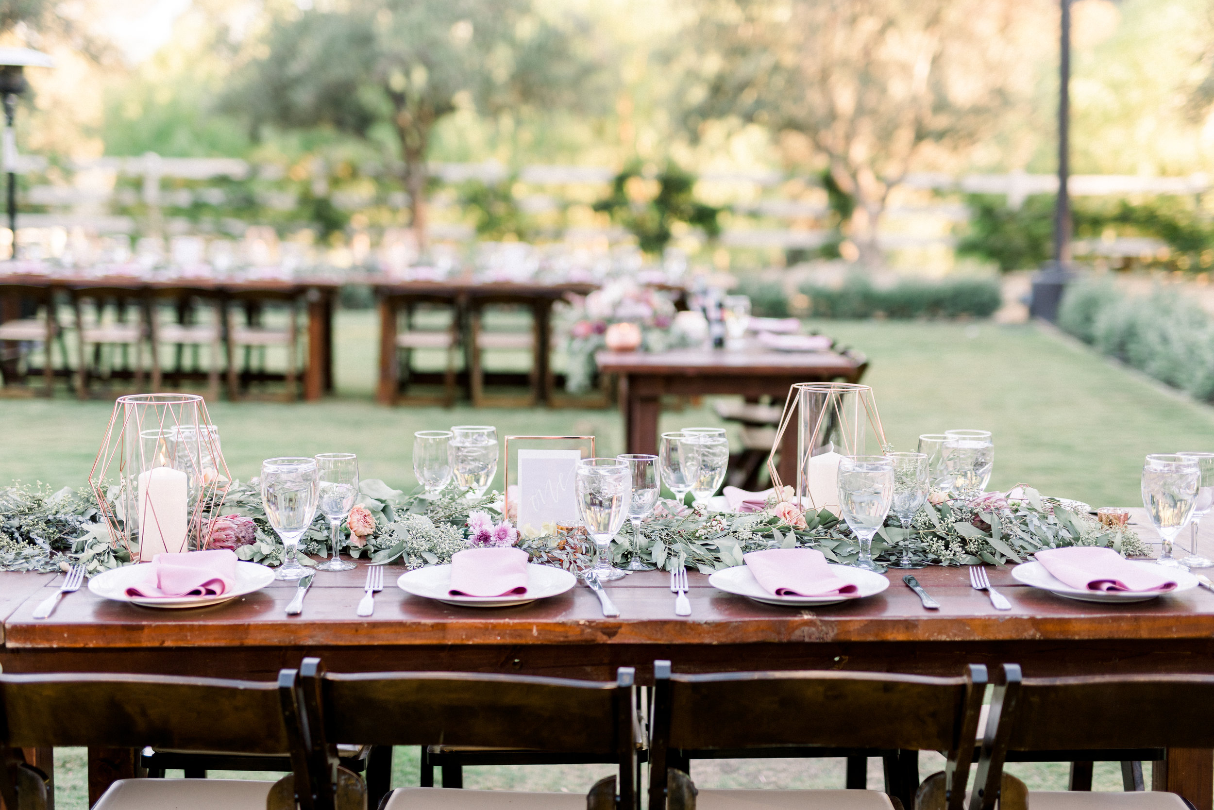 brookview ranch wedding garland.JPG