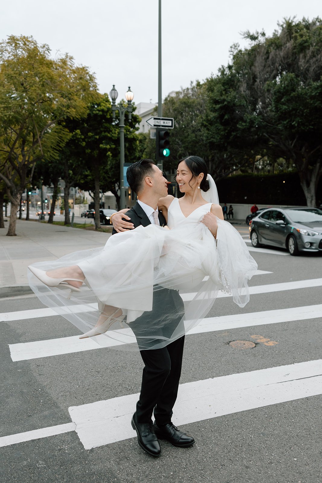 redbird los angeles weddingAyla & Ben - Redbird Wedding - Tess Laureen Photography _tesslaureen - 2148.jpg