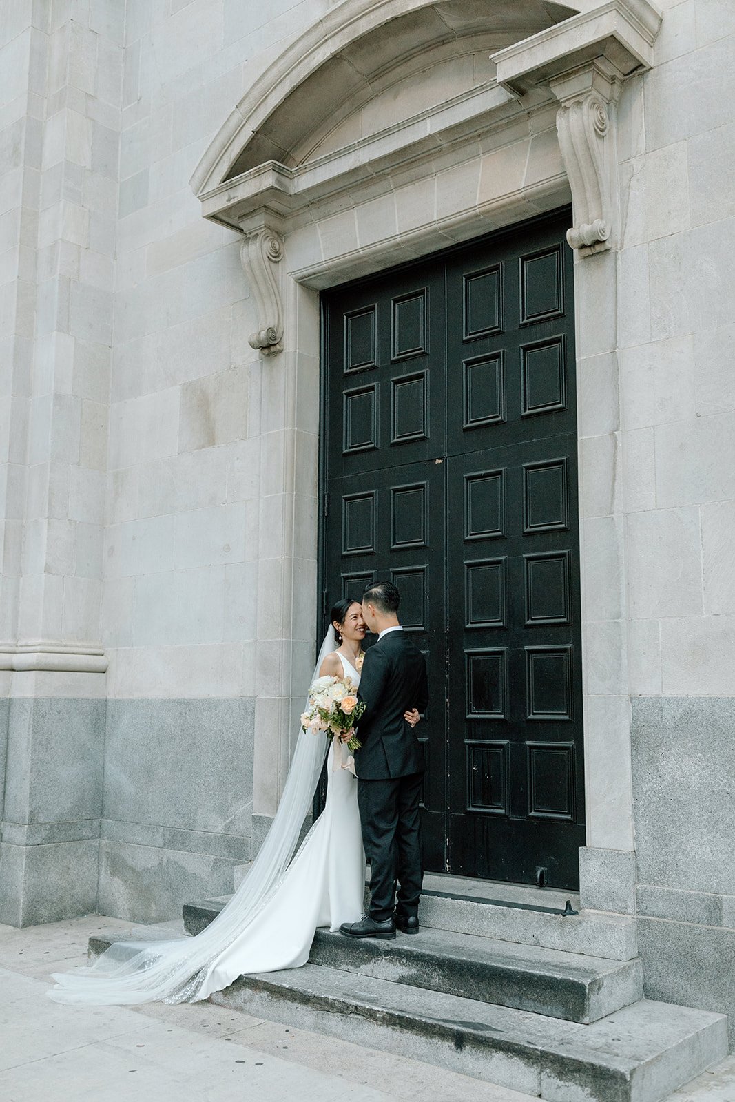 redbird los angeles weddingAyla & Ben - Redbird Wedding - Tess Laureen Photography _tesslaureen - 1052.jpg